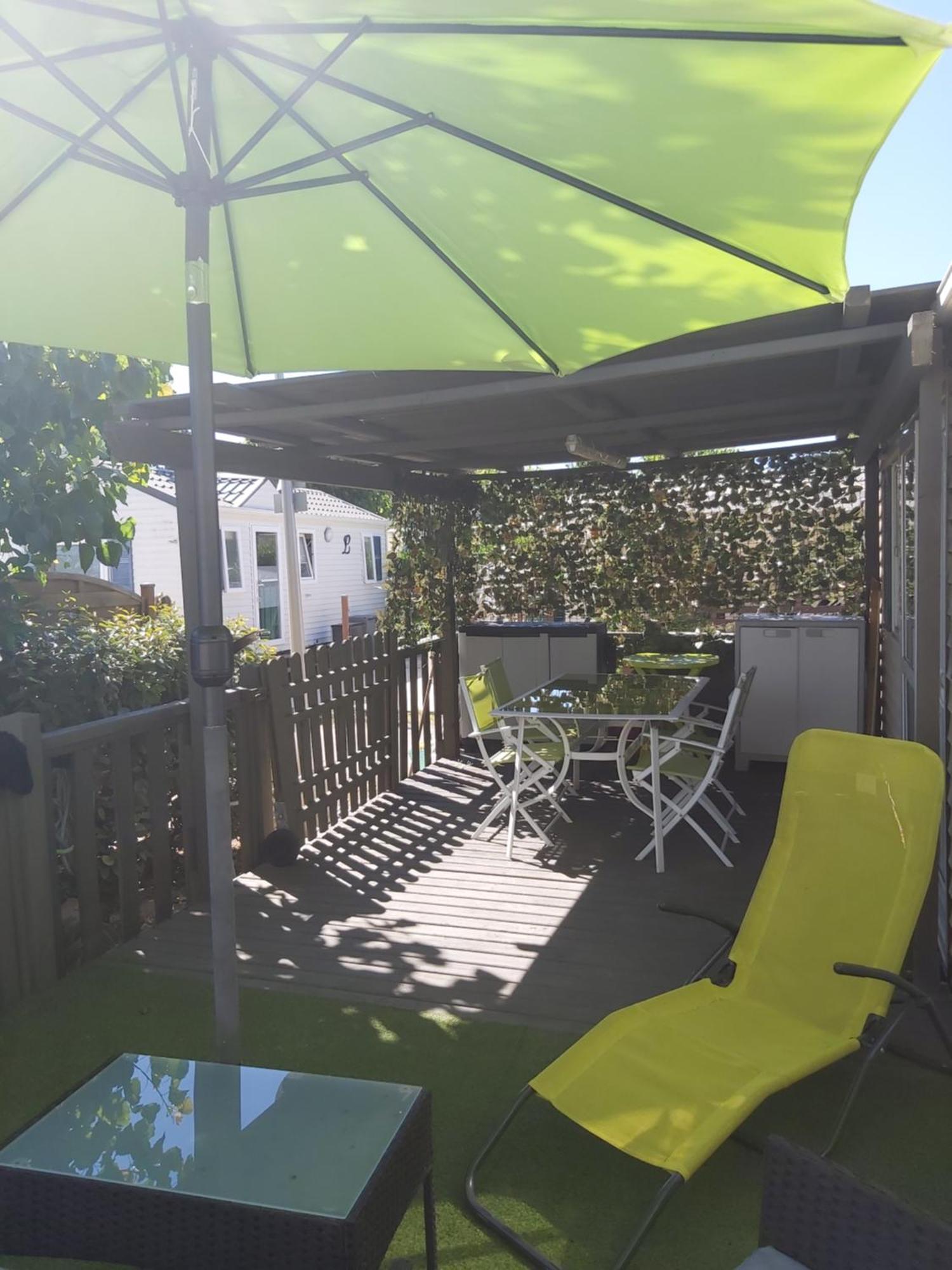 Vacances Familiales Dans Camping Avec Piscine Frejus Exterior photo
