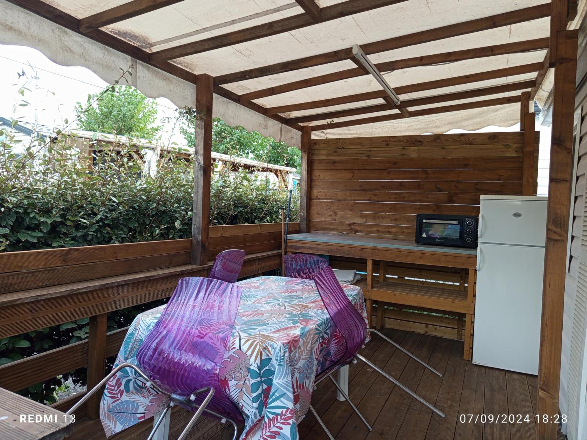 Vacances Familiales Dans Camping Avec Piscine Frejus Exterior photo