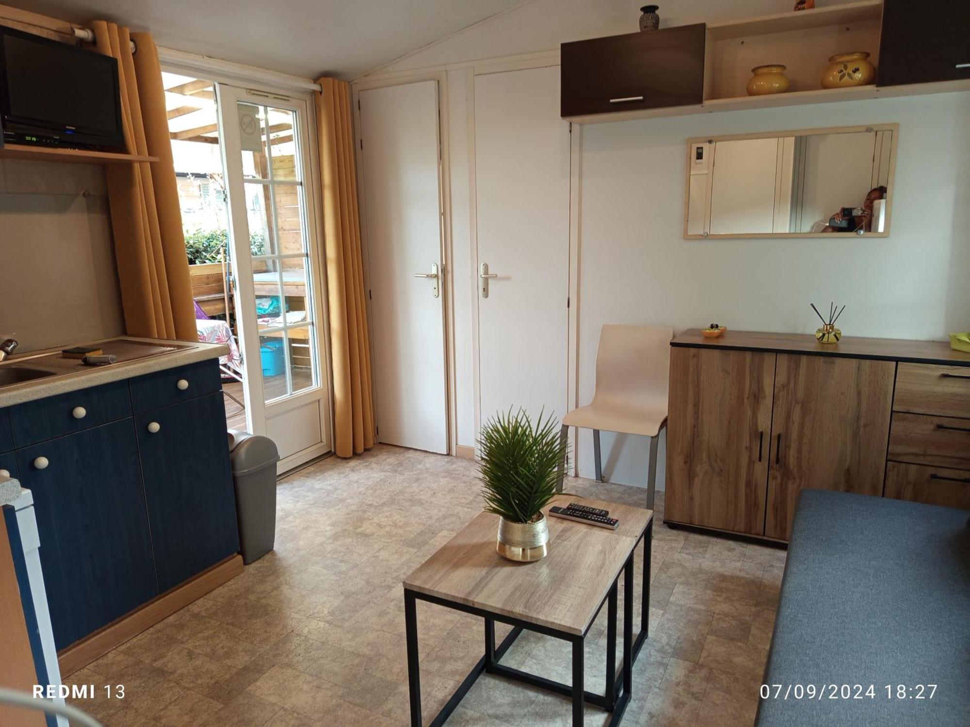 Vacances Familiales Dans Camping Avec Piscine Frejus Exterior photo